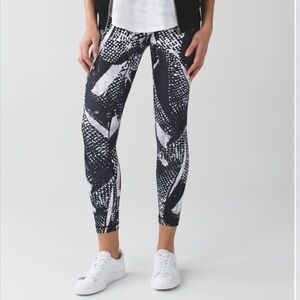 Lululemon high times leggings 7/8 static mist size 4